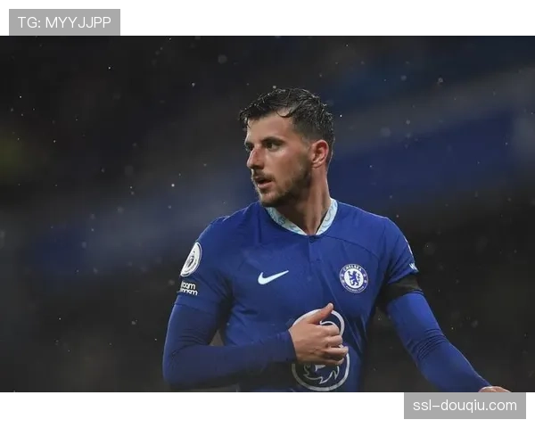 切尔西2-1伯恩茅斯，帕尔默复出助攻逆转胜局